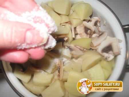 Картофель с грибами под сыром. Фоторецепт
