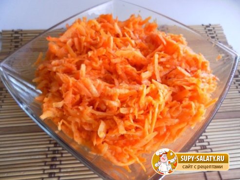 салат из свежей моркови