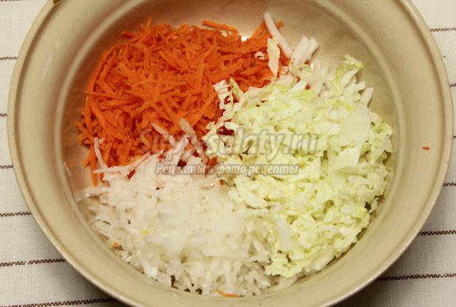 витаминный салат из зимних овощей