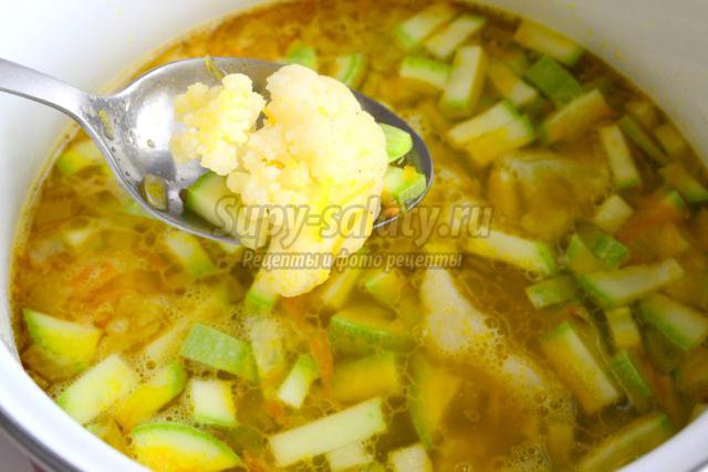 Овощной суп с цветной капустой