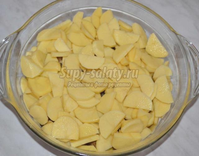 картофель, запеченный с шампиньонами