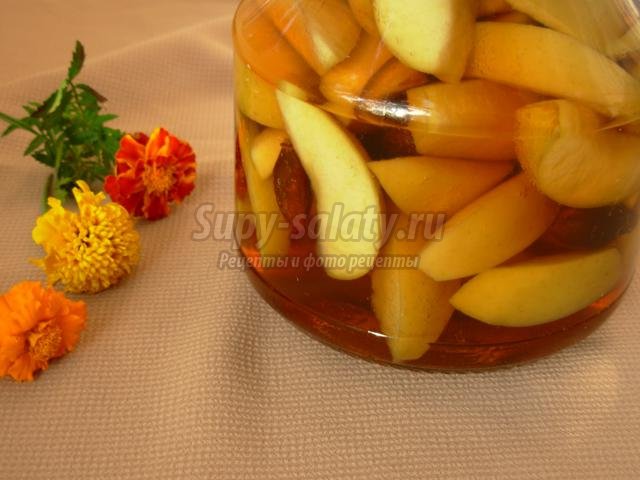 компот из яблок с шиповником на зиму
