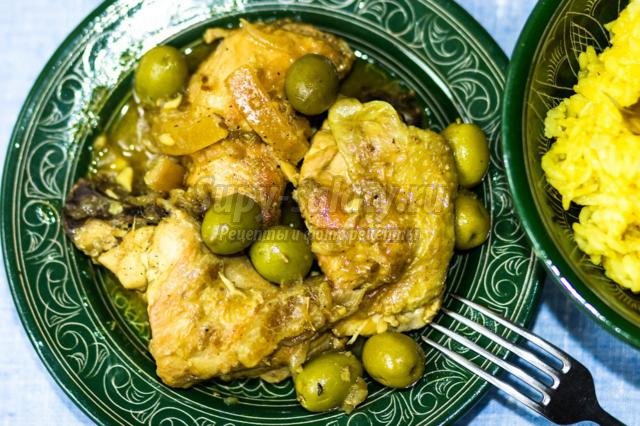тажин из курицы с рисом по-мароккански
