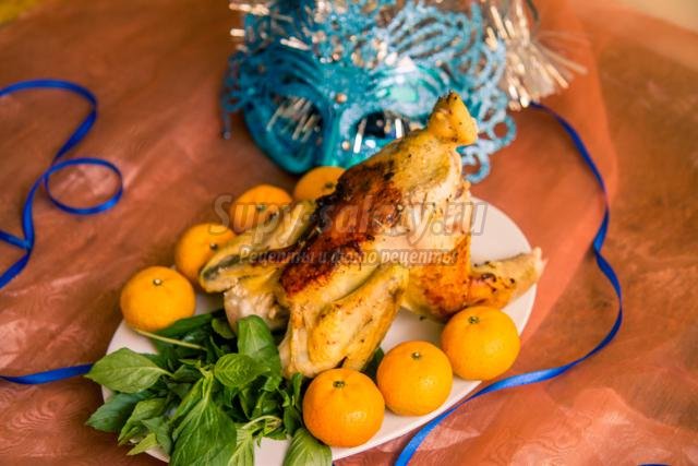 фаршированная курица в маринаде к Новому году