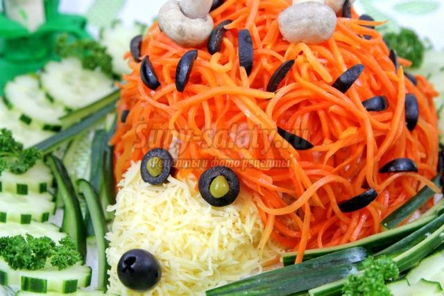 салат с корейской морковью. Ежик