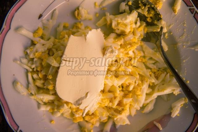новогодний салат с маринованными шампиньонами