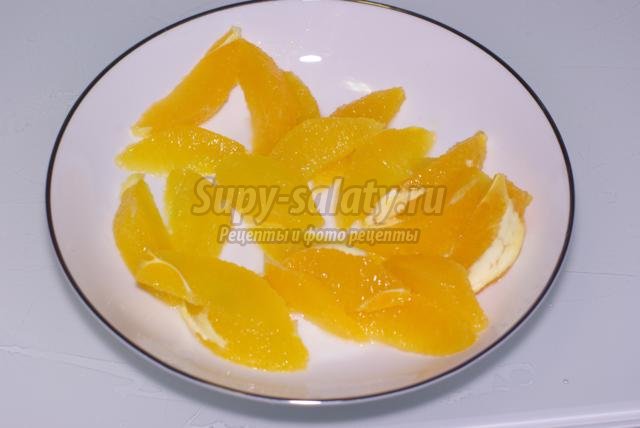 клубничный десерт с апельсинами