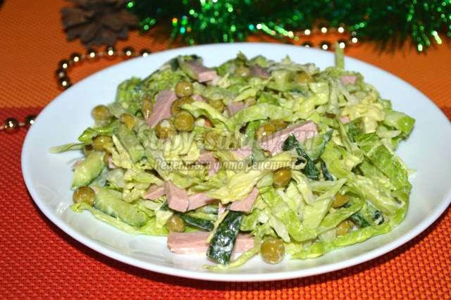 новогодний салат из брюссельской капусты