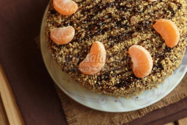 мандариновый торт со сгущенкой и орехами