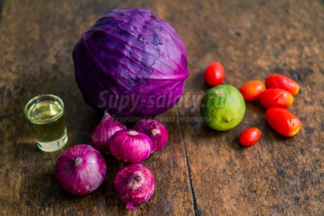 витаминный салат из красной капусты