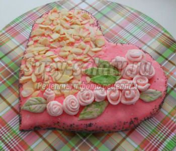 клубничный торт с мастикой ко Дню Святого Валентина. Для тебя