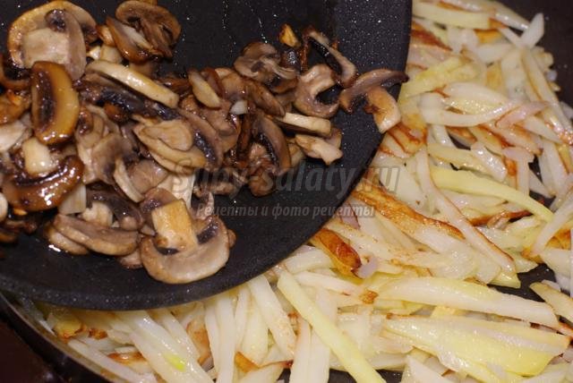 постная жареная картошка с грибами