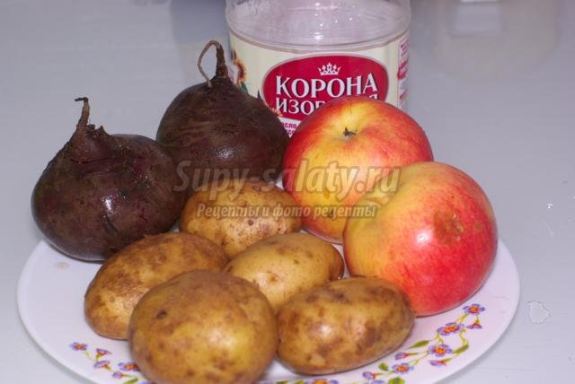 постная запеканка из картофеля, свеклы и яблок