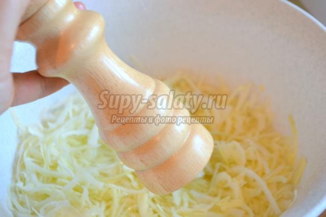 капустные оладьи с сыром