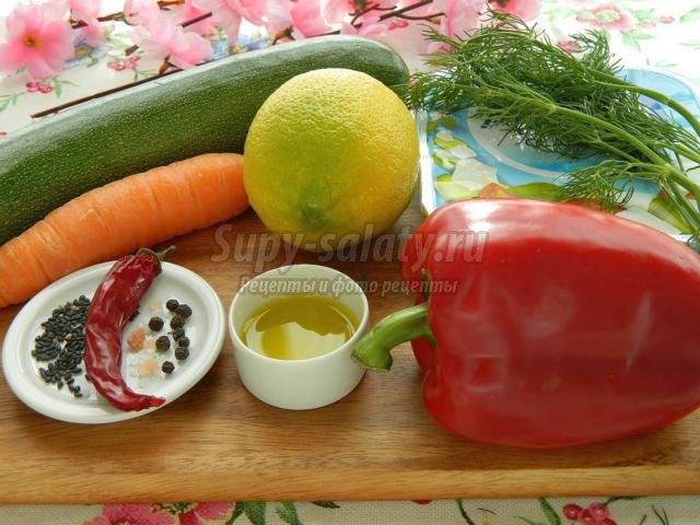 салат из свежих овощей с брынзой в медово-оливковой заправке