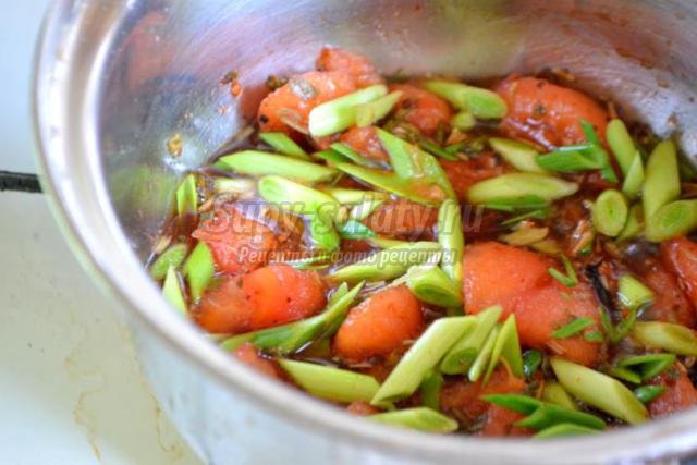 соус-салат из моркови на зиму