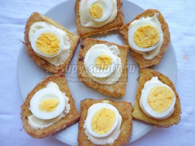 гренки с яйцом и сыром