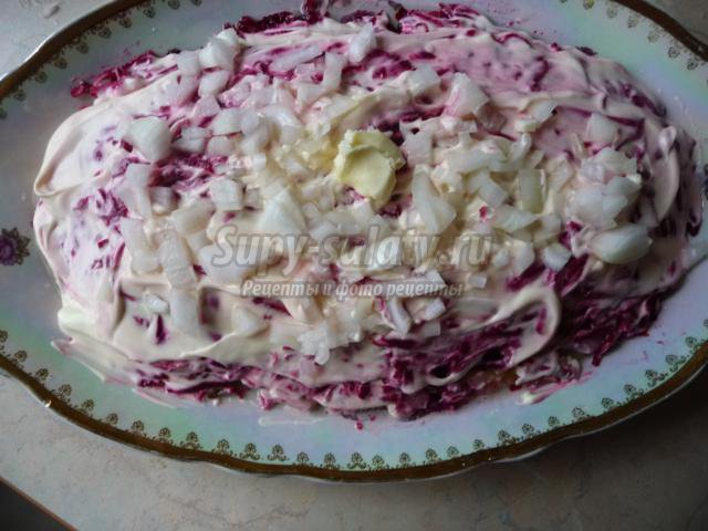 слоеный салат с сельдью а-ля Шуба