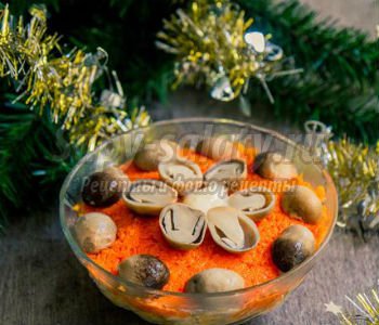 салат с тунцом и грибами к Новому году