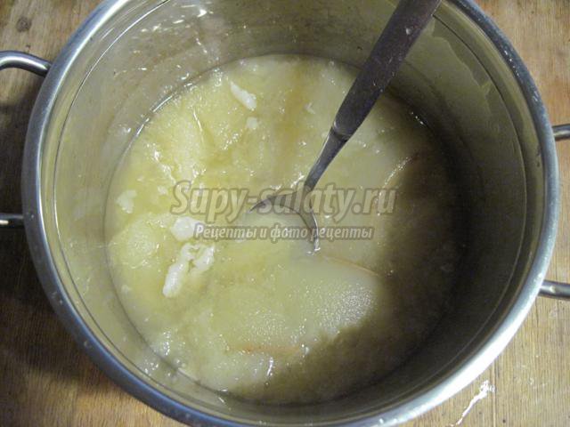 суп из щавеля на мясном бульоне