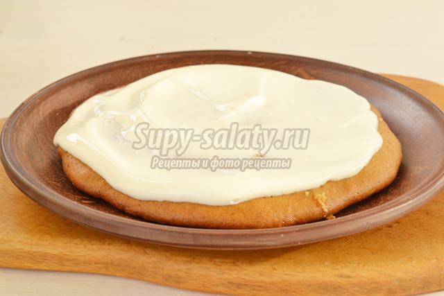 торт Медовик со сметанным кремом