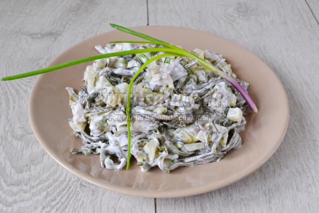 Калорийность салата из морской капусты с сельдью