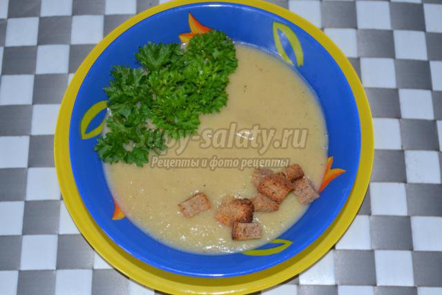сливочный суп-пюре с кабачком