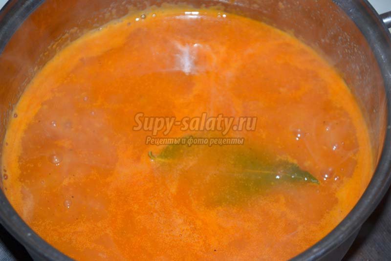 суп рисовый с томатом