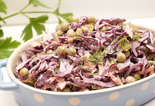 Салат из краснокочанной капусты - витаминно и вкусно