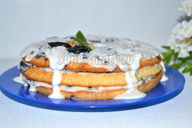 манный торт со сметаной и орехами