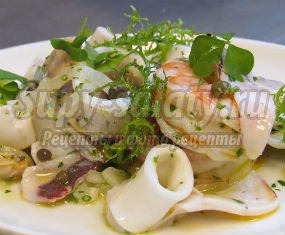 Салат с кальмарами и яйцом: золотые рецепты с фото