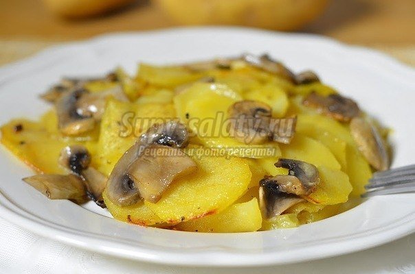 Картошка с грибами в духовке: лучшие рецепты с фото.